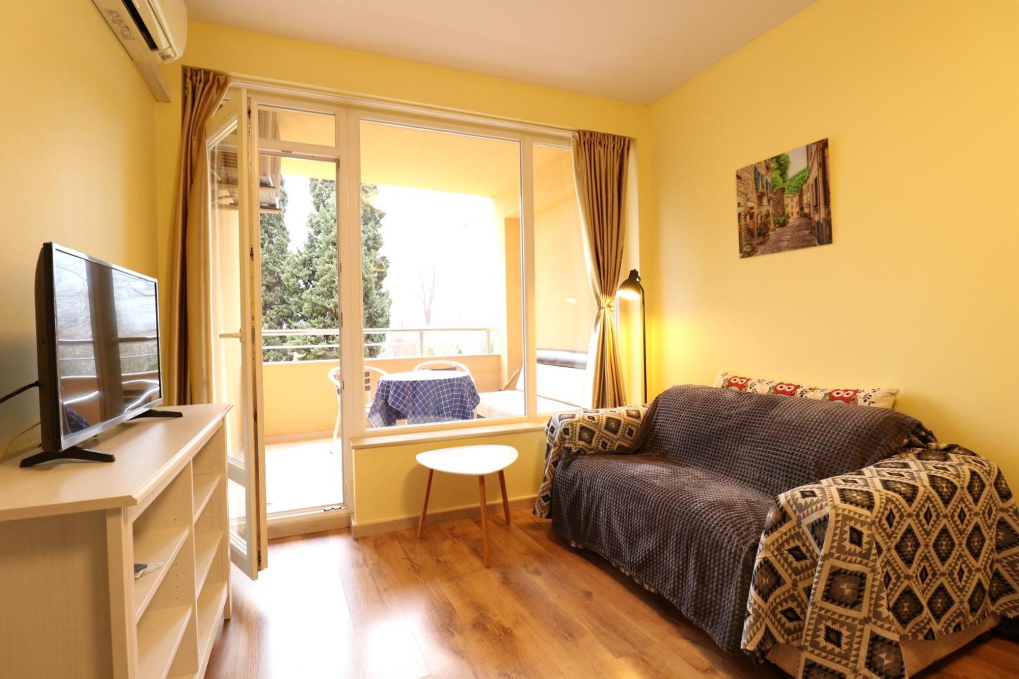 Varna Garden View Apartment Eksteriør bilde
